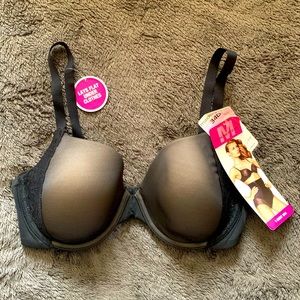 Maidenform 34D lace bra with underwire